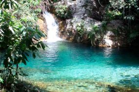 cachoeira de santa barbara veadeiros