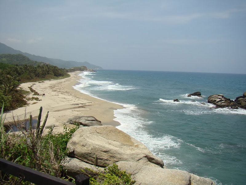 Praias do Parque Tayrona: A praia de Cañaveral é peigosa para banho, mas continua bela como todas as outras