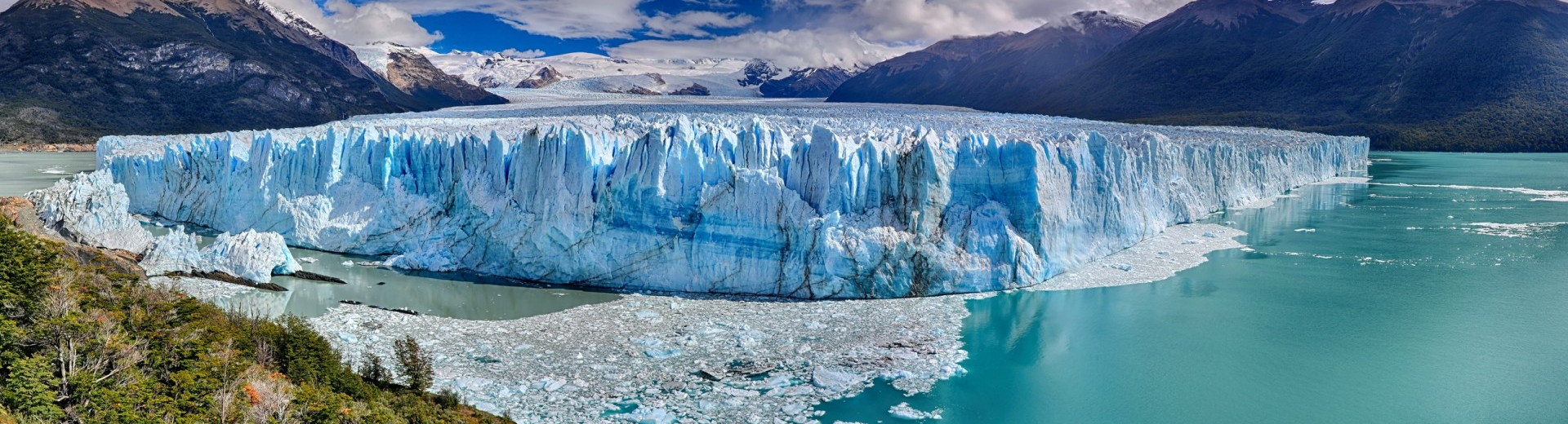Perito moreno é um glaciar imponente localizado na região da Patagônia Argentina